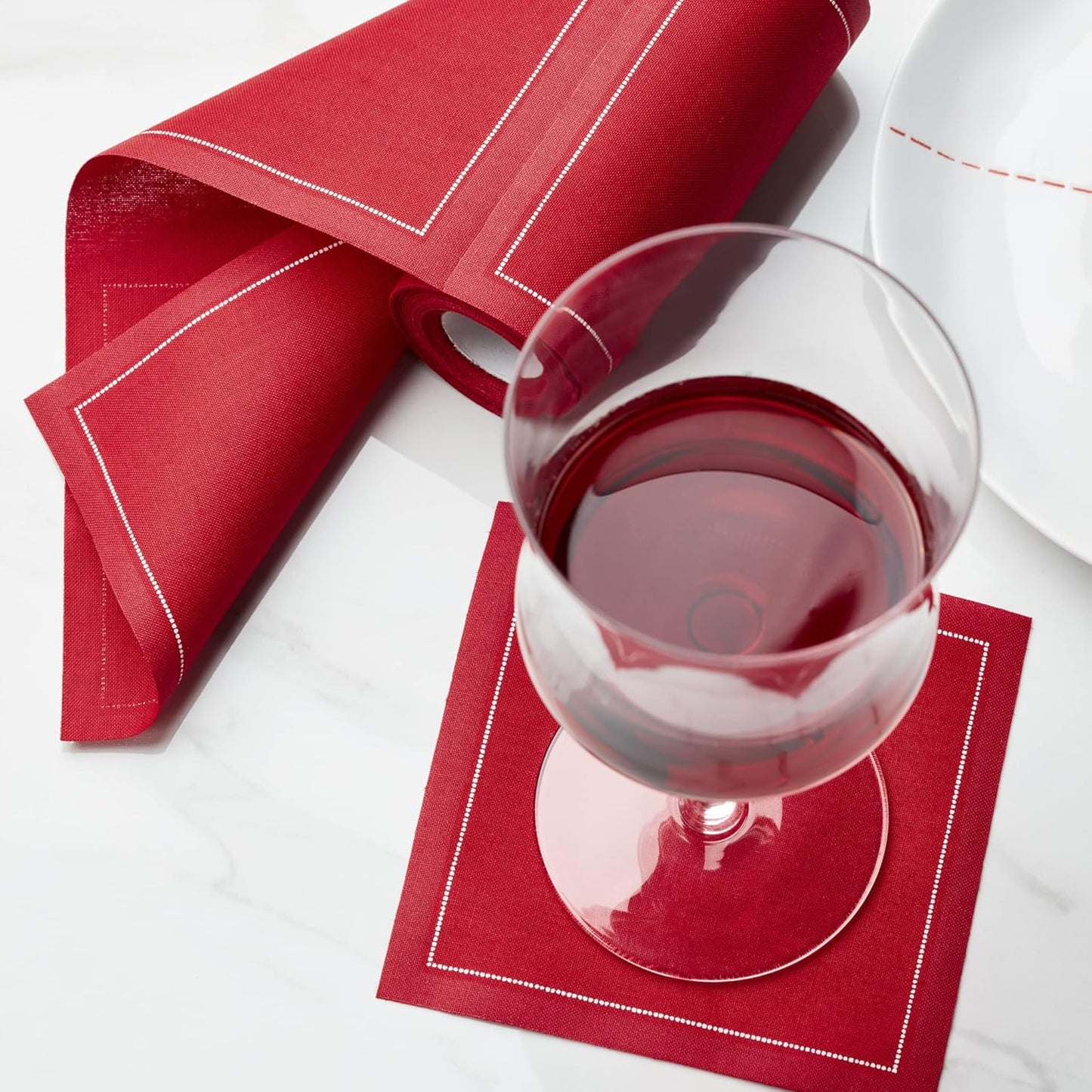 Cotton Cocktail Napkin - 4.3 x 4.3 in - 50 units per roll - Lipstick Red