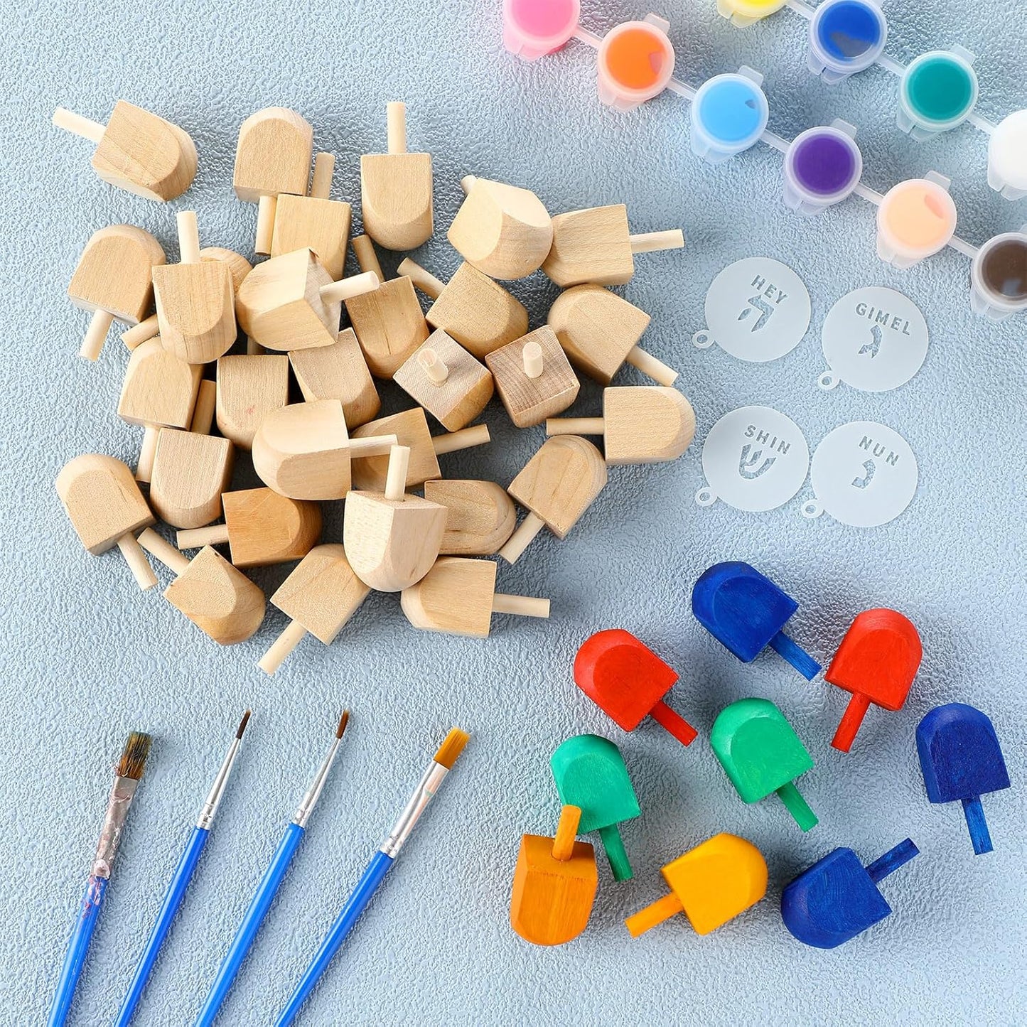 Wettarn 100 Pieces Hanukkah Dreidels Bulk Wooden Hanukkah Dreidels with Game Instruction Cards for Party Game(Size 1,DIY Style)