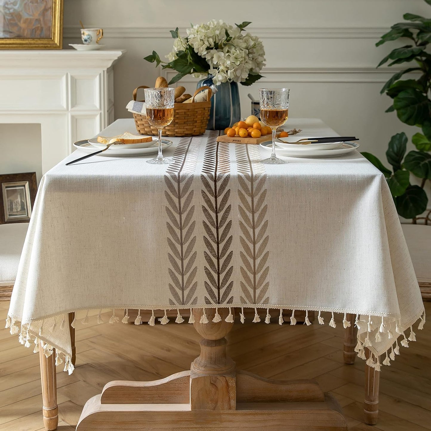 Oubonun Cotton Linen Rectangular Tablecloth - Wrinkle Resistant & Waterproof - Machine Washable Table Cloth with Tassels for Kitchen & Dining, 55''x70'', 4-6 Seats