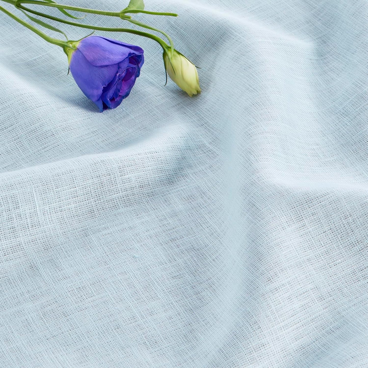 Solino Home Linen Tablecloth 60 x 108 Inch - 100% Pure Linen Ice Water Table Cloth for Rectangle Tables - Fete, Machine Washable Tablecloth for Christmas, Holiday