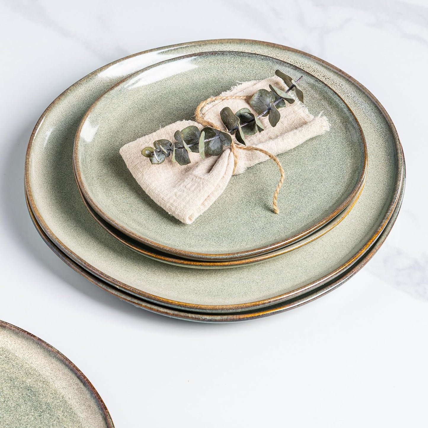 AmorArc Ceramic Dinner Plates Set of 6,10.5 Inch Handmade Reactive Glaze Stoneware Plates,Rustic Shape Dinnerware Dish Set for Kitchen,Microwave & Dishwasher Safe,Scratch Resistant-Reactive Color