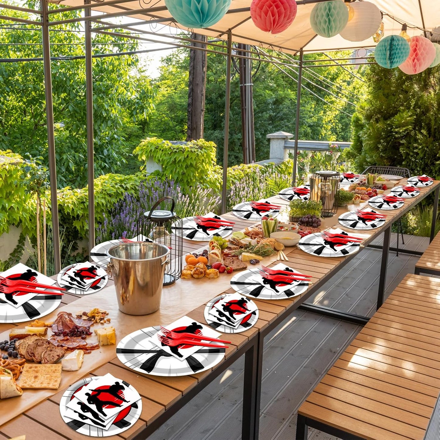 50 Guests Karate Party Supplies Karate Plates and Napkins Forks Disposable Tableware Set Paper Plates for Karates Theme Party 200PCS