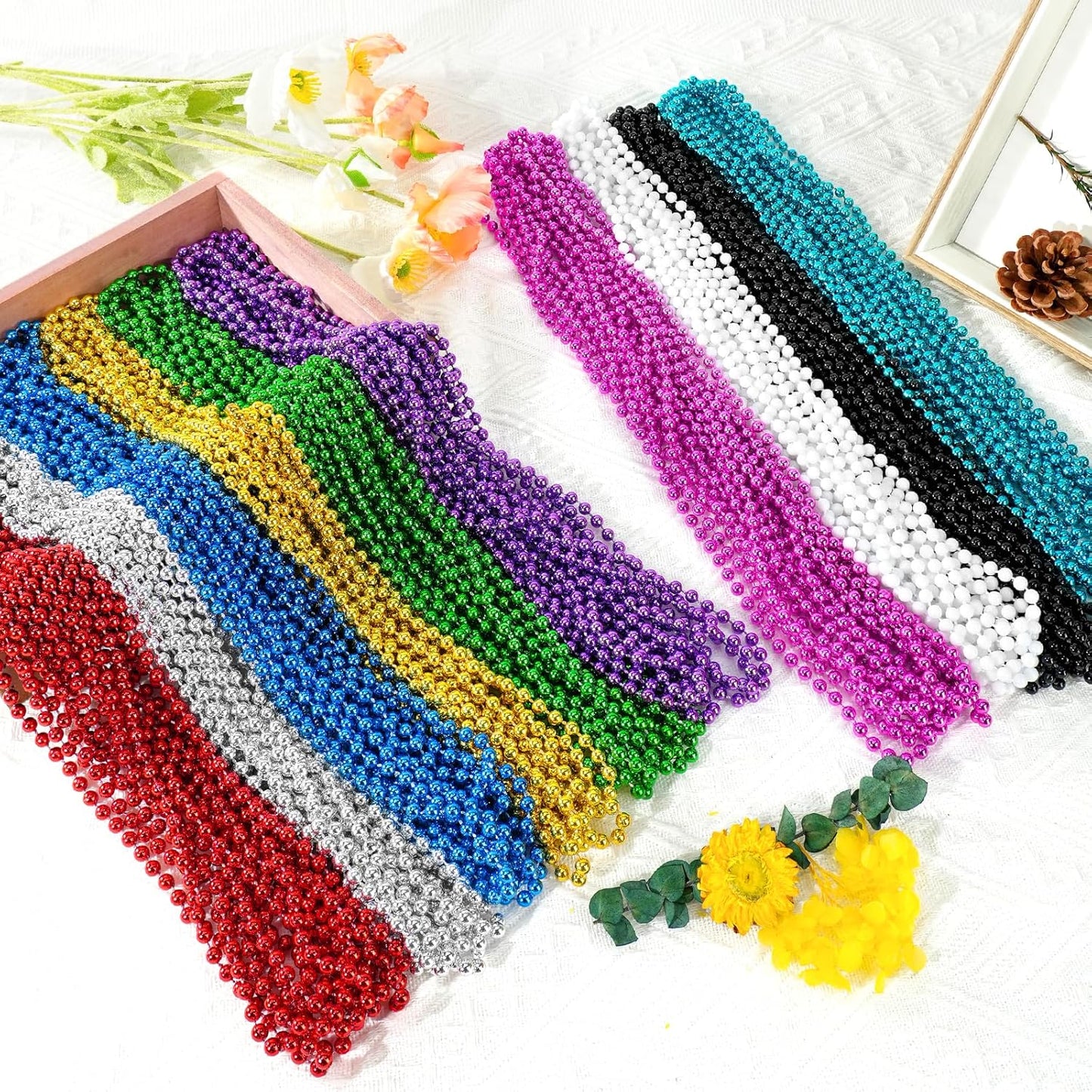 SHAOQINLIN 144 PCS Mardi Gras Beads Necklaces, 33'' Colorful Christmas Necklace Party Beads Round Beaded Necklaces for Mardi Gras, Christmas, Carnival Party Favor in 12 Colors