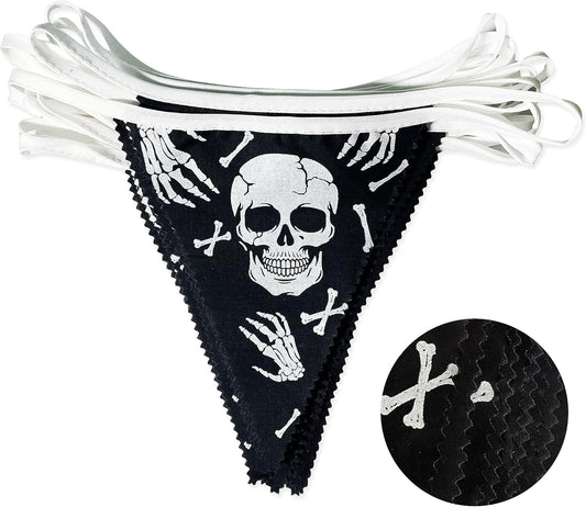 32Ft Black White Halloween Party Decorations Skull Fabric Pennant Pirate Banner Triangle Flag Bunting Garland Streamers for Halloween Pirate Birthday Jolly Roger Wedding Home Outdoor Party Supplies