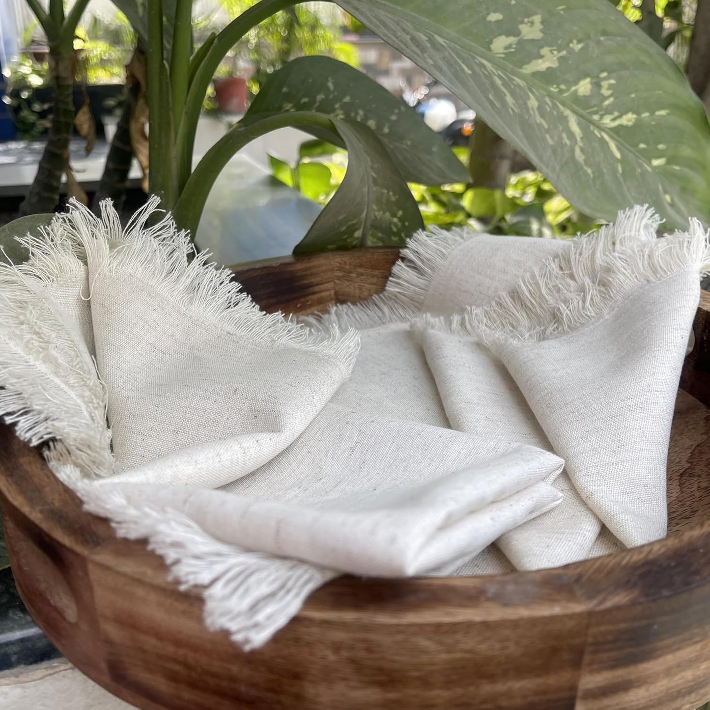 Homidate Linen Cloth Dinner Napkins Set of 12 – 18x18 Natural with Fringed Corners – Machine Washable Fabric Napkins for Weddings, Baby Showers, Parties & Dining