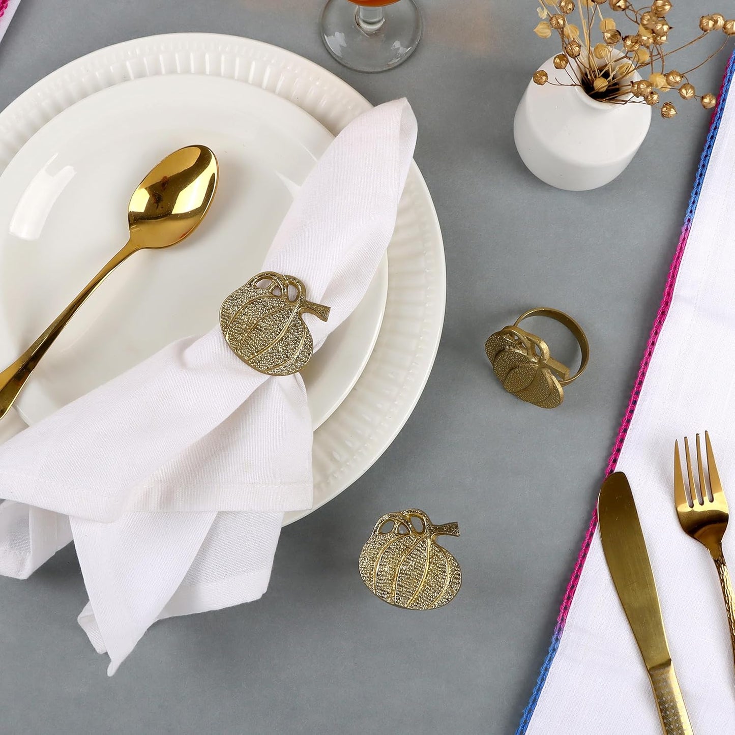 ALPHA Living HOME Metal Napkin Rings Set of 12 - Antique Copper Pineapple Lightweight Napkin Rings - Table Accents for Elegant Dining, Weddings & Everyday Celebrations (Gold)