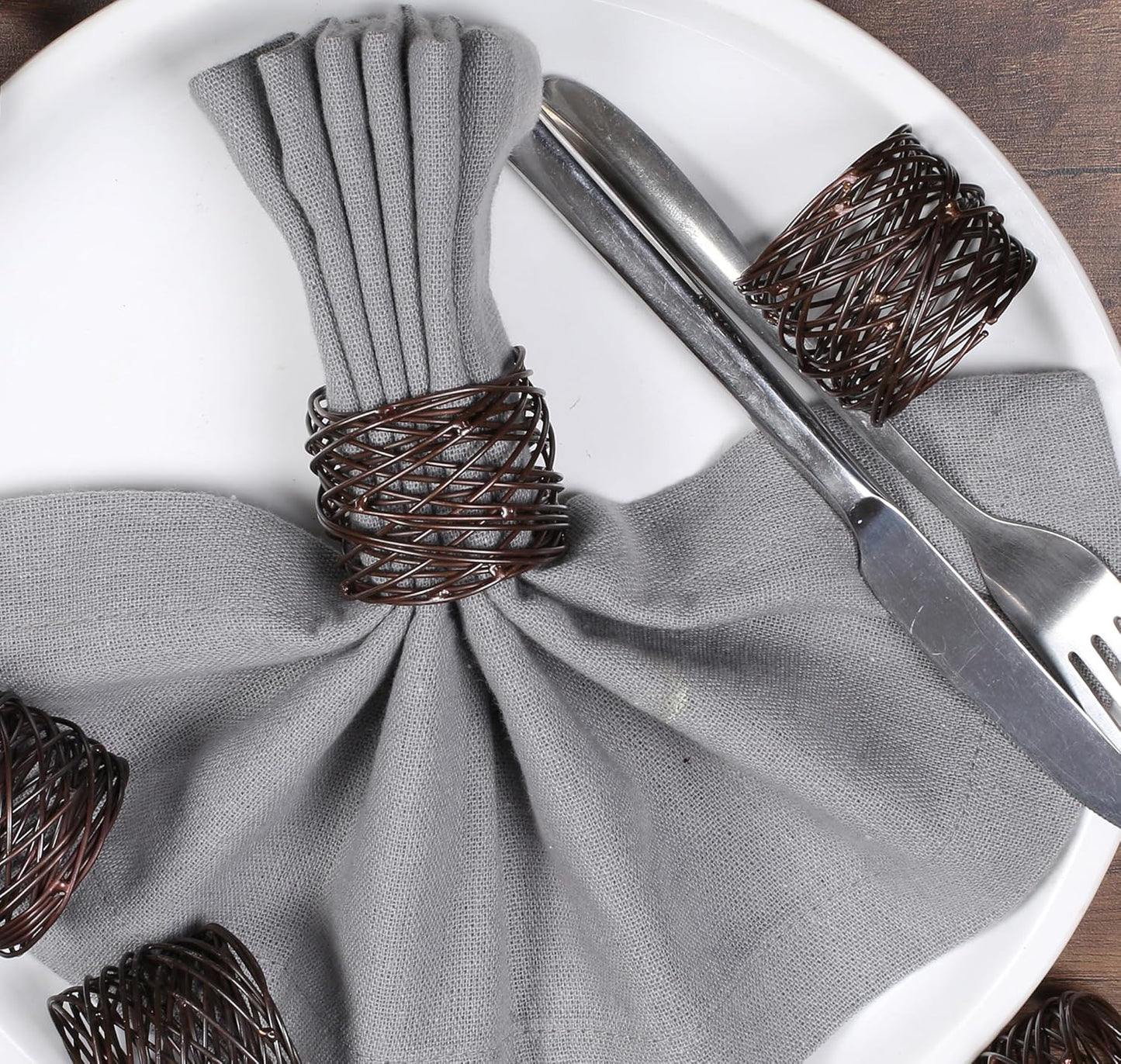 12-Piece Heavyduty Napkin Rings - Elegant Mesh Metal Napkin Holders, Serviette Rings for Dining Table, Party Decoration, Weddings - Vintage Rustic Farmhouse Table Decor (Bronze) - ALPHA Living HOME