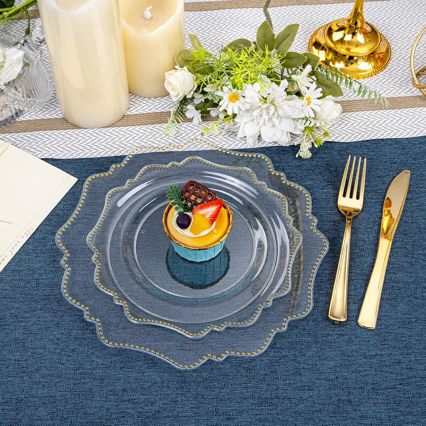 COLOSUS 100pcs Clear and Gold Plastic Plates Disposable Heavy duty Plastic Party Plates set Include 50 dinner plate and 50 dessert/salad plate for party/wedding