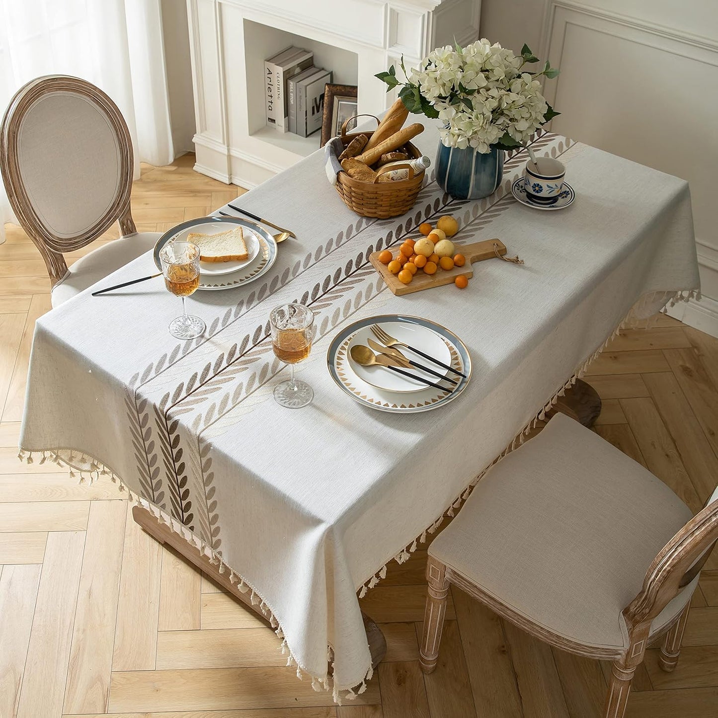 Oubonun Cotton Linen Rectangular Tablecloth - Wrinkle Resistant & Waterproof - Machine Washable Table Cloth with Tassels for Kitchen & Dining, 55''x86'', 6-8 Seats