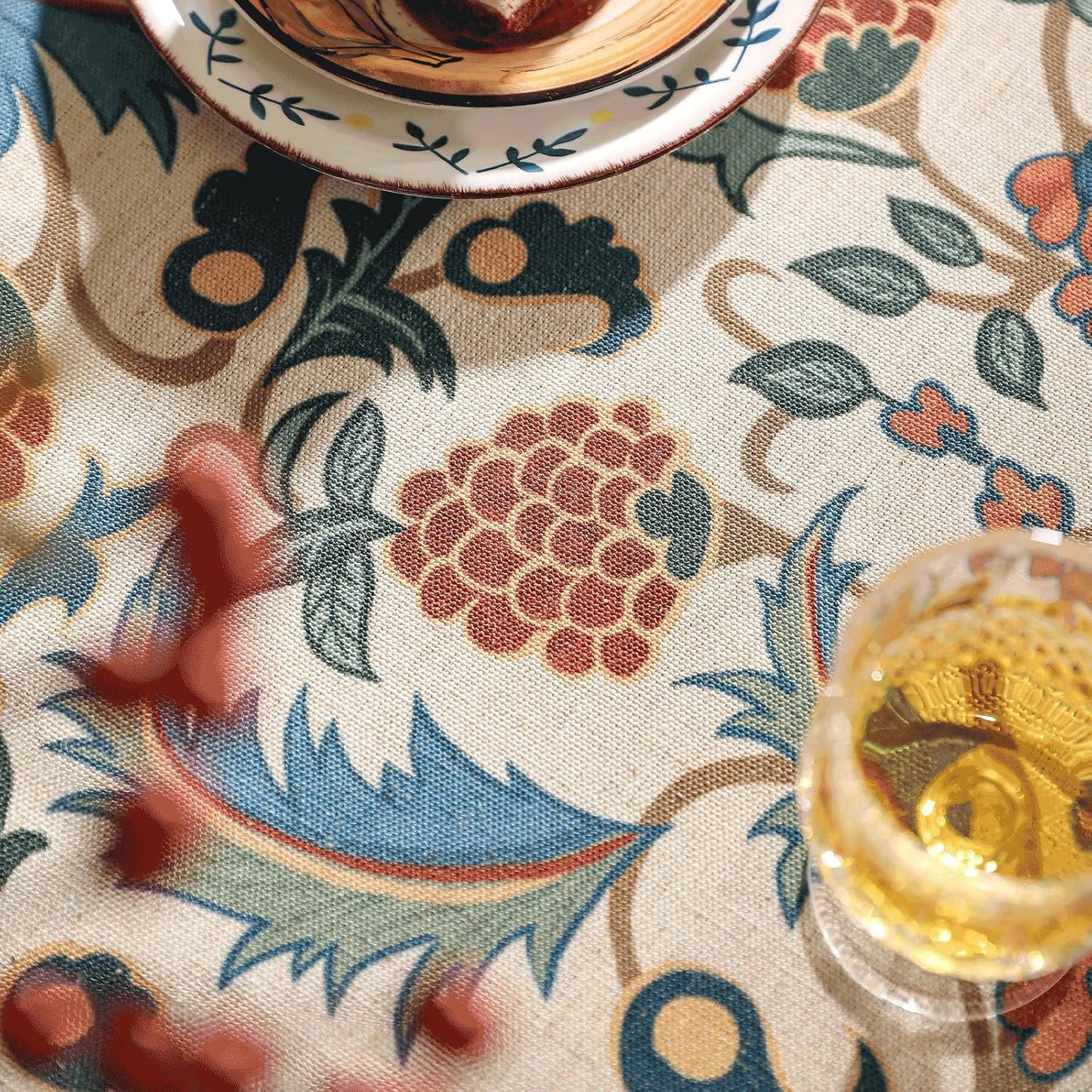 patdrea Designer Vintage Linen Small Square Tablecloth,French Anti-Wrinkle Durable Floral Table Cloth,Colorful Table Cover for Kitchen Dining,Parties,Christmas,Thanksgiving,Party,67"x67"-Puno