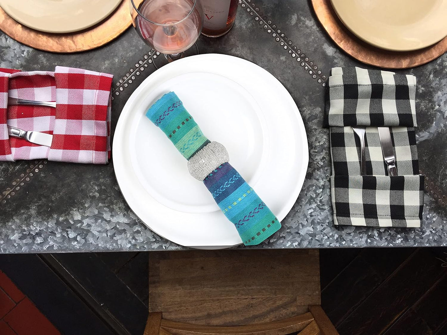 Goroly Home Beaded Napkin Rings Set of 4, Hand Made Round Beaded Napkin Rings Perfect for Christmas, Thanksgiving, Family Gatherings - A Beautiful Complements to Your Dinner Table Décor - Silver