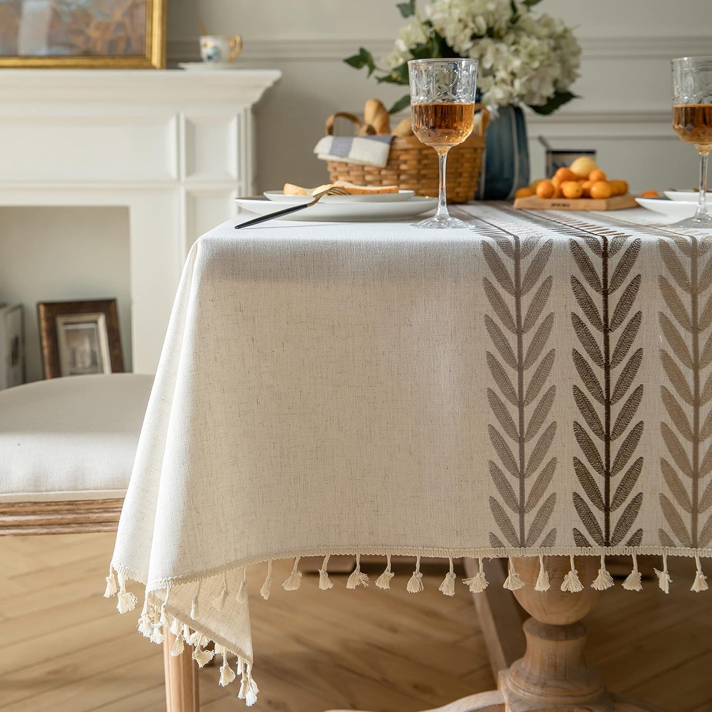 Oubonun Cotton Linen Rectangular Tablecloth - Wrinkle Resistant & Waterproof - Machine Washable Table Cloth with Tassels for Kitchen & Dining, 55''x70'', 4-6 Seats