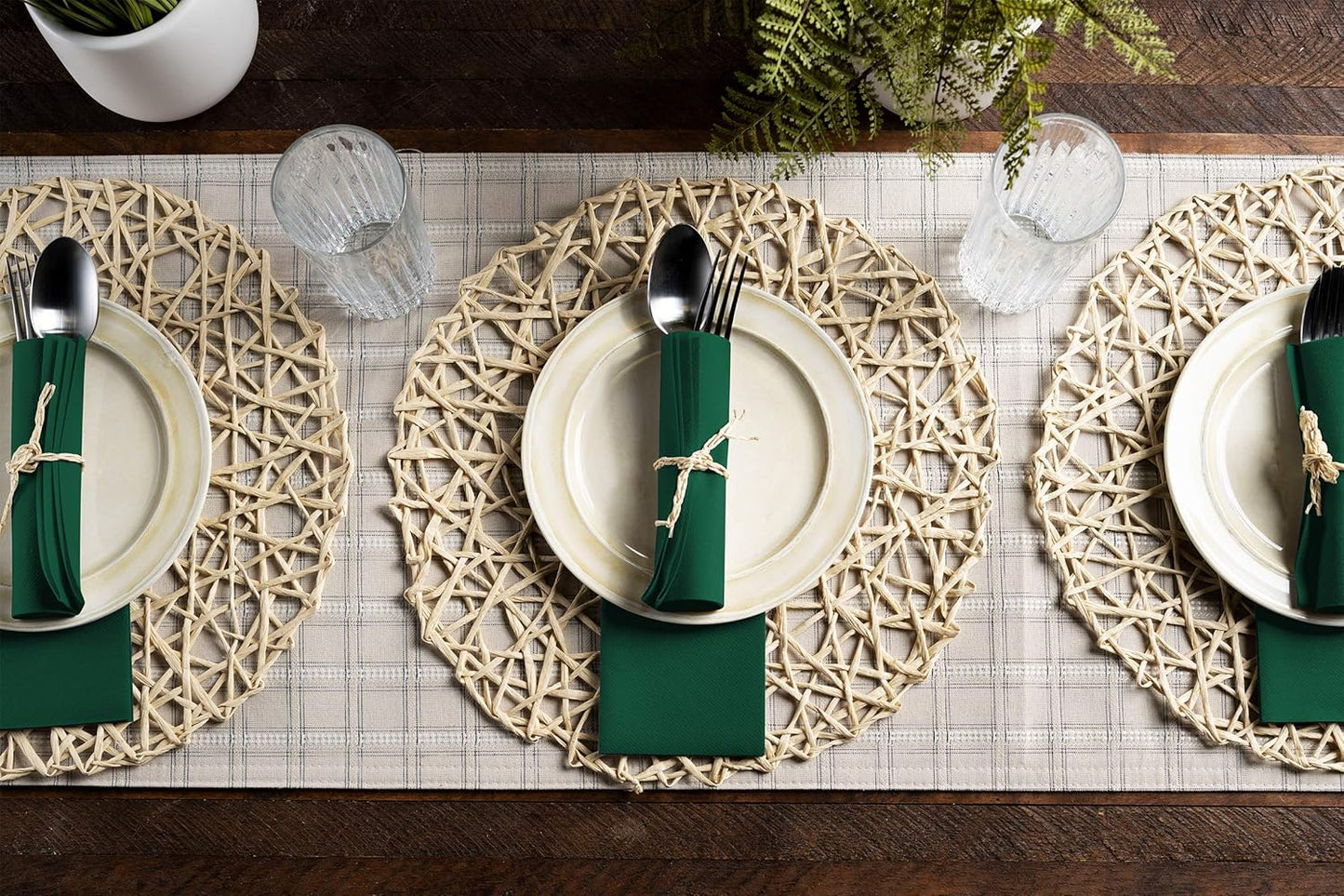 100 Linen-Feel Colored Paper Napkins - Decorative Cloth-Like Green Dinner Napkins - Soft And Absorbent. For Christmas, Kitchen, Party, Wedding, Bathroom Or Any Occasion. (Pack of 100)