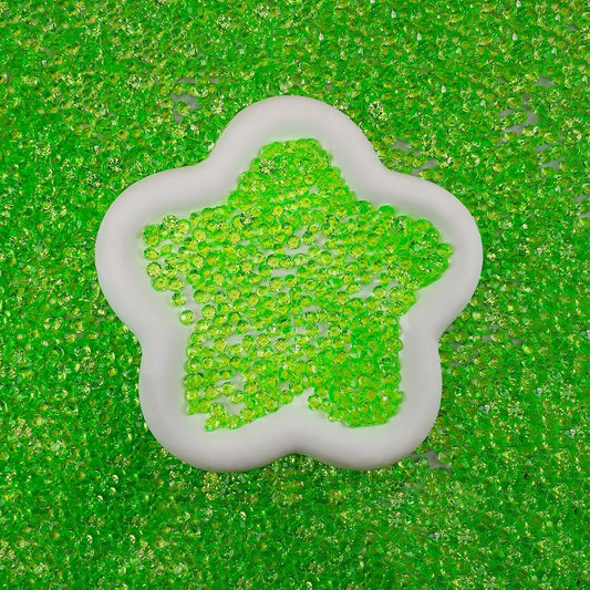 5000 pcs/Pack Wedding Table Scatter Confetti Crystals Acrylic Diamonds 6 mm Rhinestones for Wedding, Bridal Shower, Vase Beads Decorations (6mm, Grass Green)