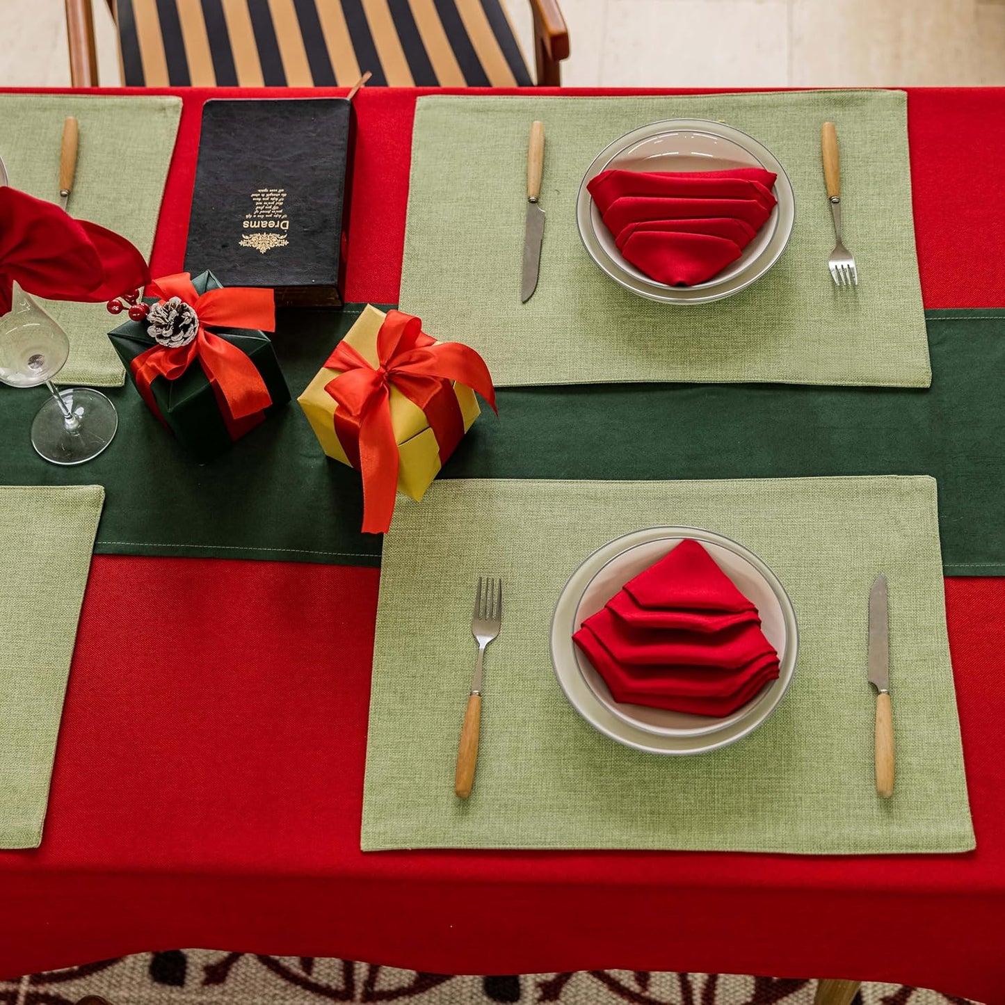 Home Brilliant Cloth Placemats Set of 6 Heat Resistant Dining Table Place Mats Kitchen Table Mats for Holiday Dinner Decor, Grass Green