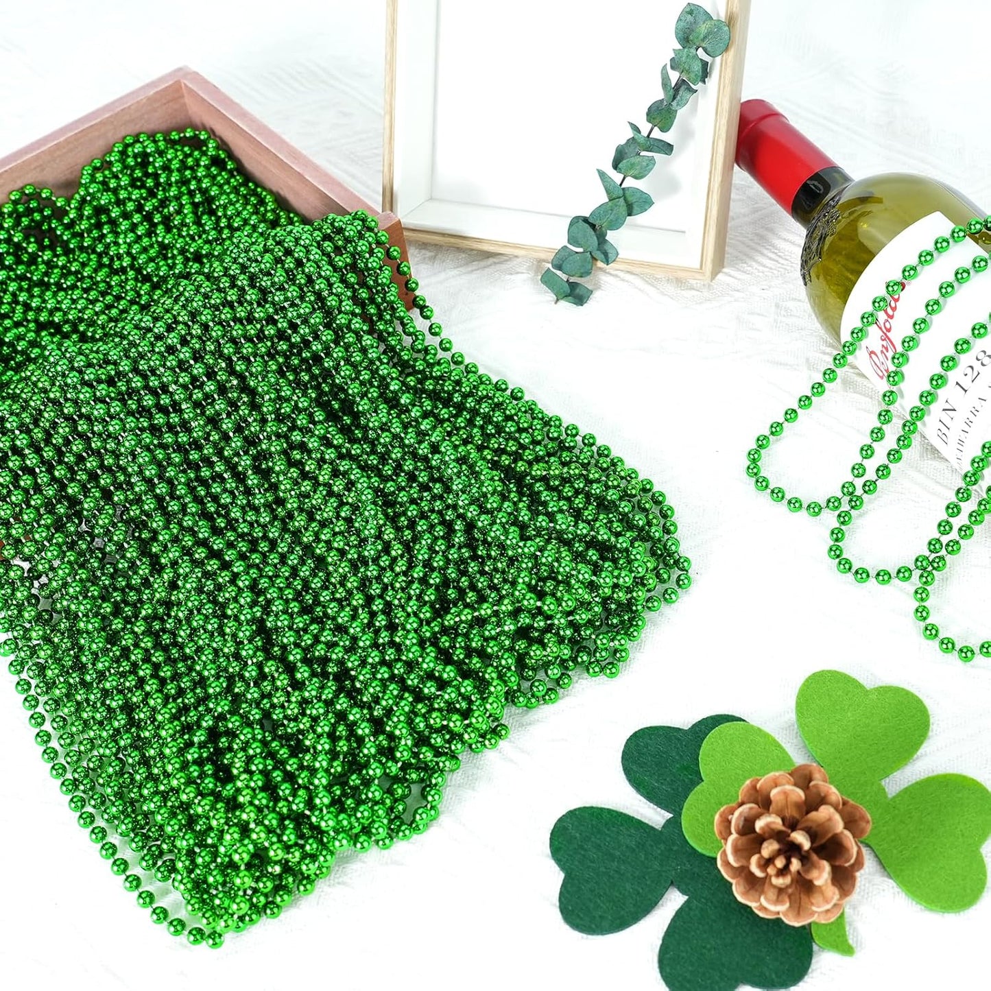 SHAOQINLIN 144 PCS St. Patrick's Day Bead Necklaces, Green Mardi Gras Christmas Beads, 33'' Green Party Beads for St. Patricks Day, Mardi Gras, Christmas, Carnival Party Favors