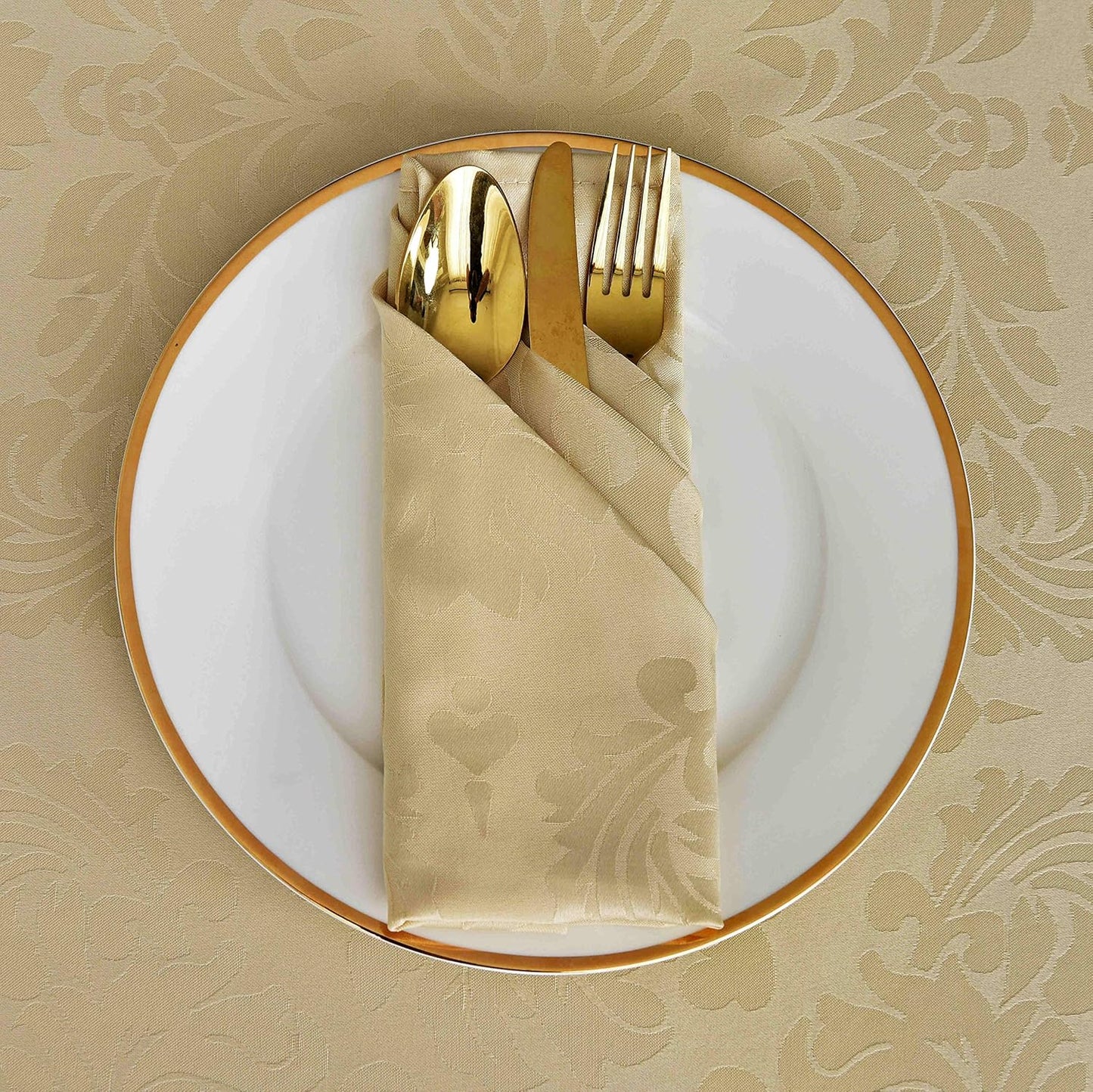maxmill Jacquard Cloth Napkins 20 x 20 Inch Damask Pattern Soft Comfortable and Luxury Serviette for Restaurant Family Dinners Weddings Parties and Banquets Set of 4 Pieces Beige