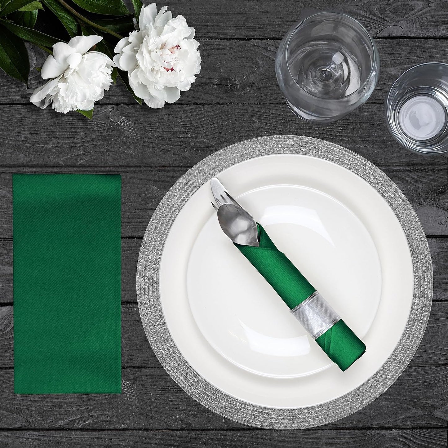 AMERICAN HOMESTEAD Paper Napkins - Green Disposable Linen-Like Dinner Napkins - Restaurant-Quality Table Serviettes for Weddings, Parties, and Events - 15.75" x 15.75" - 50 Count