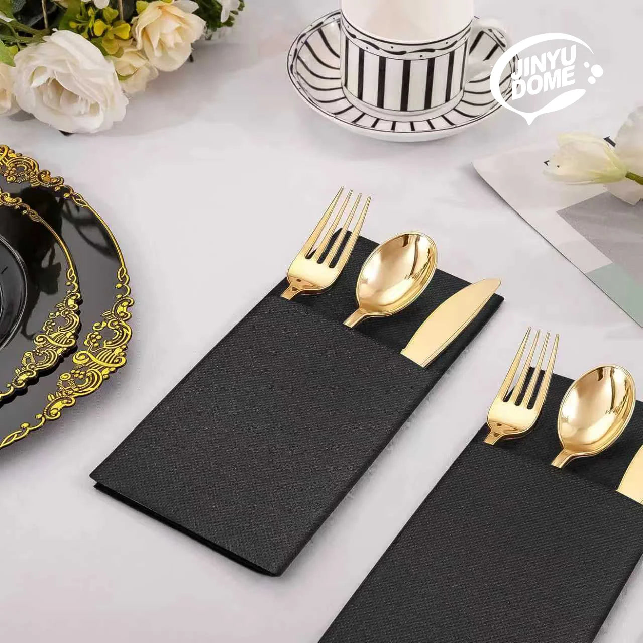 25/50PCS White Disposable  Napkins 15.75x15.75inch，Prefolded Napkin Built-in Flatware Pocket for Wedding Party